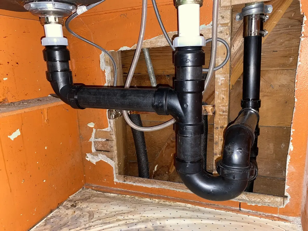 Professional Pipe Bursting equipment and tools on the job in Odenton